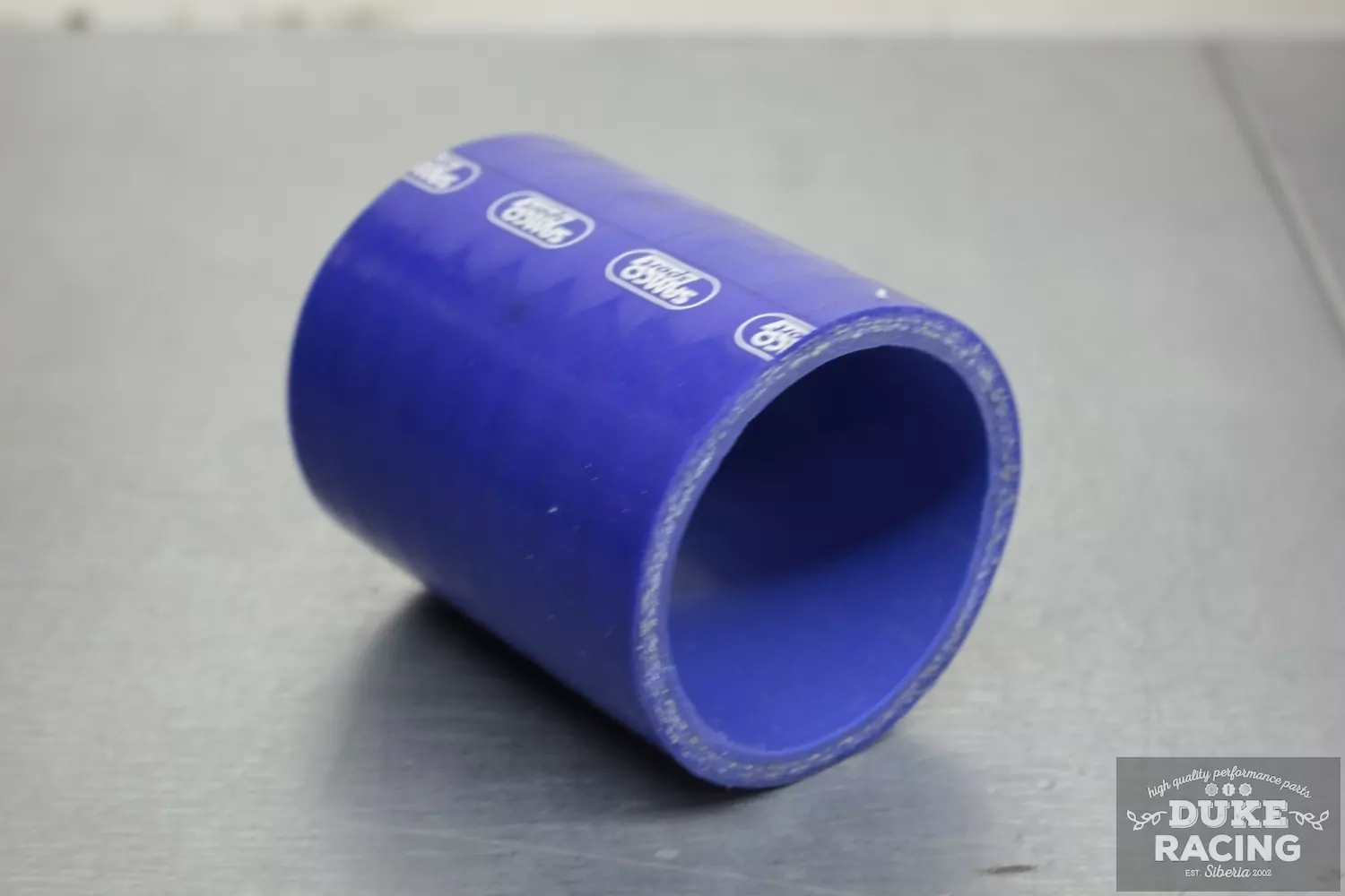 Патрубок силиконовый 70мм х80. Трубка силиконовая синяя. Силиконовые патрубки 60 мм. Патрубок силиконовый 60 мм 90 градусов. Патрубок силиконовый т-образный d070 отвод 25мм l105.