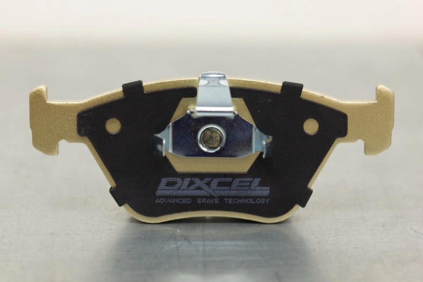 Тормозные колодки Dixcel Z-type Z 1211106 BMW Z4 E85/E86, X3 E83, 2.5i/3.0i, M3 E46, 525i/528i/535i E39, передние фото 1