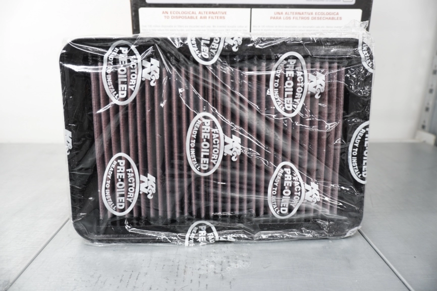K&N Воздушный фильтр High-Flow Air Filter для Mitsubishi Evolution X фото 3